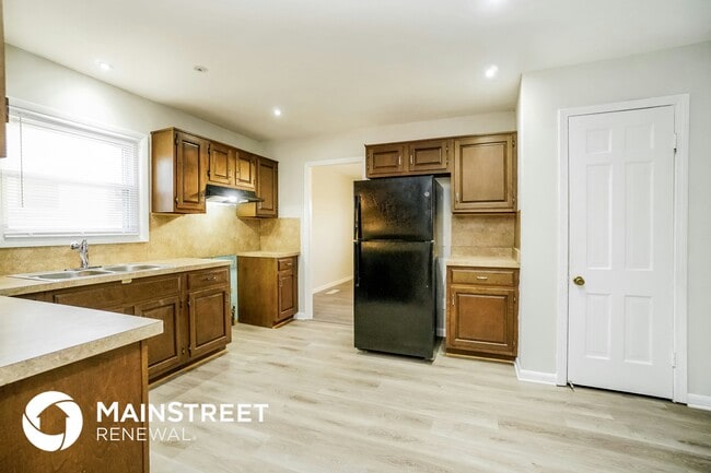 Photo - 7412 Roshon Ave