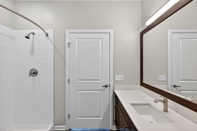 Bathrooms designed to brighten your routine.