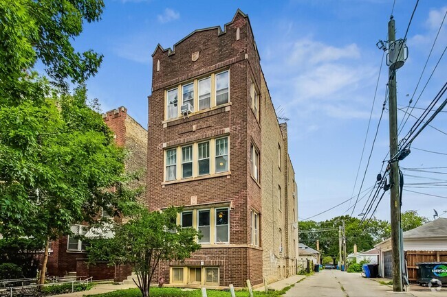 Building Photo - 5015 N Springfield Ave Unit 2 Rental