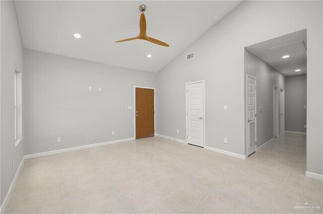 Photo - 18 Woodpecker Rd Unidad 2
