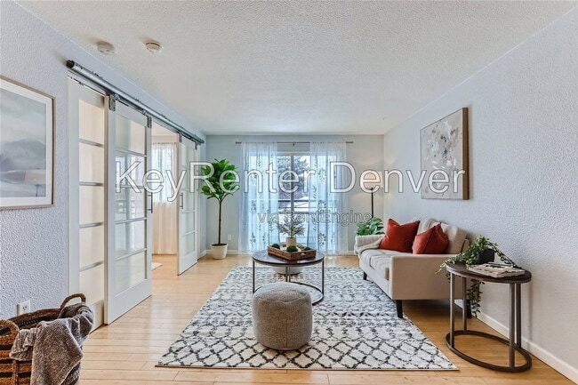 Photo - 1032 N Clarkson St Unit Apt 307