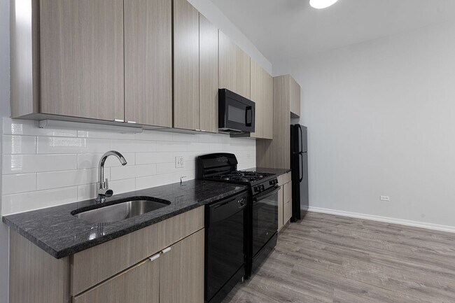 Photo - 4871 N Magnolia Ave Unit 401