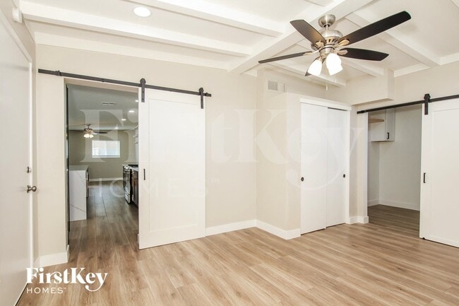 Photo - 4616 N 29th Ave