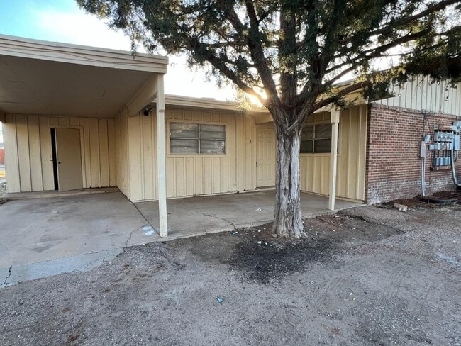 Photo - 1710 Elkhart Ave Unit D