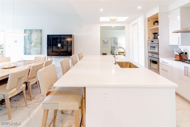 Photo - 1125 Central Ave Unit 373