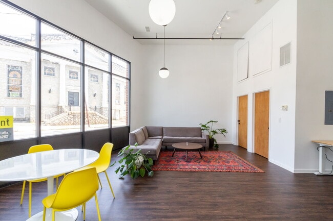 Leasing Office - Westview Lofts