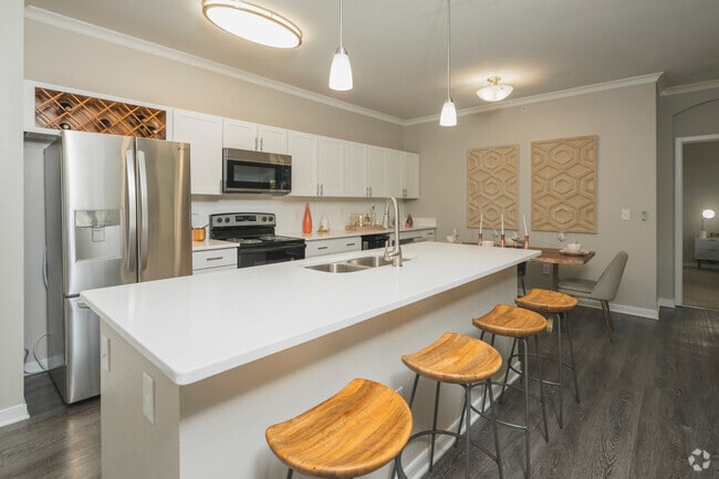 2BR, 2BA - 1,126SF - The Cooper - Kitchen
