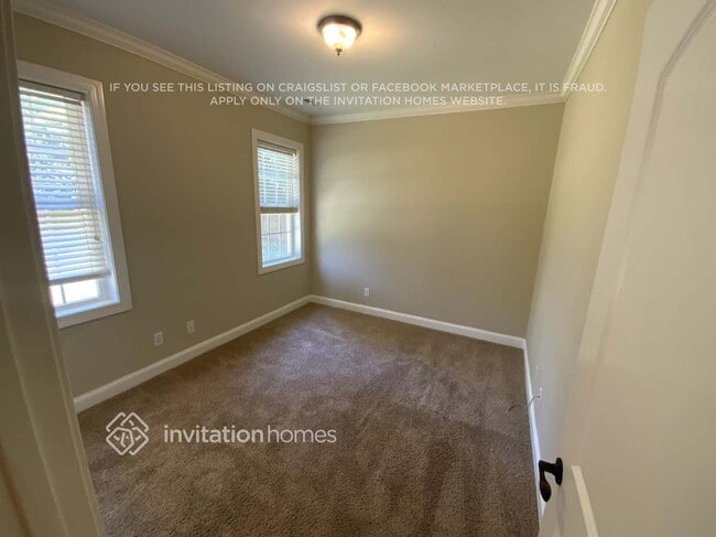 Photo - 242 Chuckwood Rd