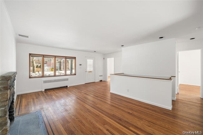 Photo - 24 Elderberry Rd