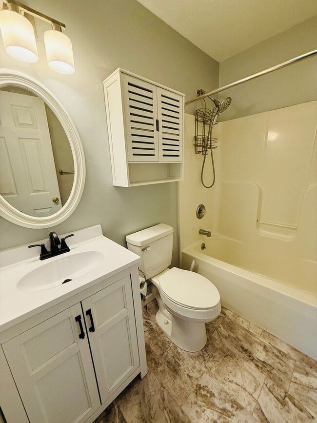 Photo - 2101-RMC Unit 137STO