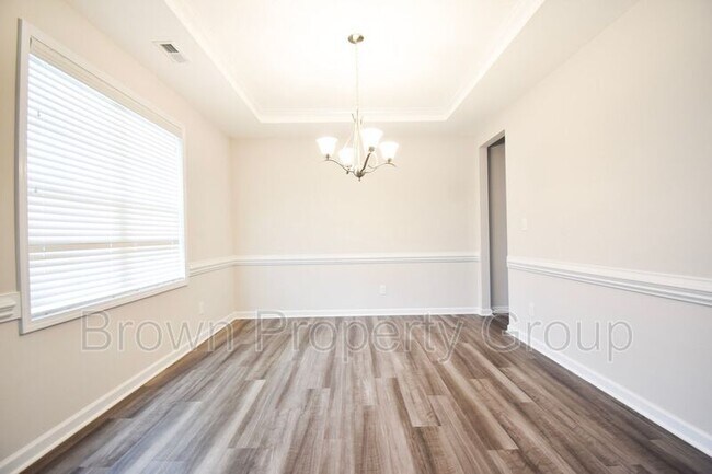 Photo - 114 Welborn St