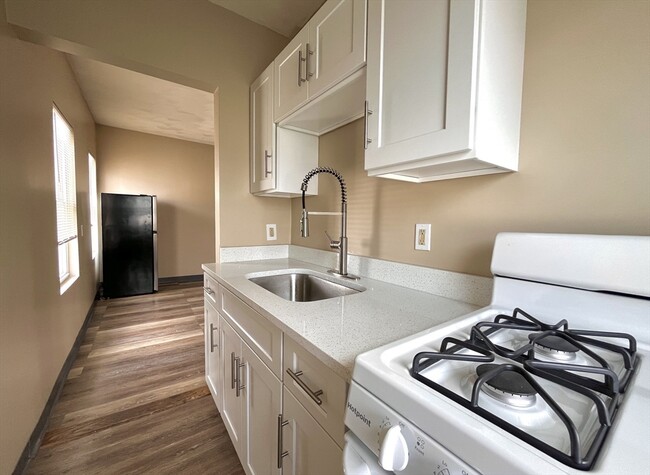 Photo - 25 Oakland Ave Unit 3R