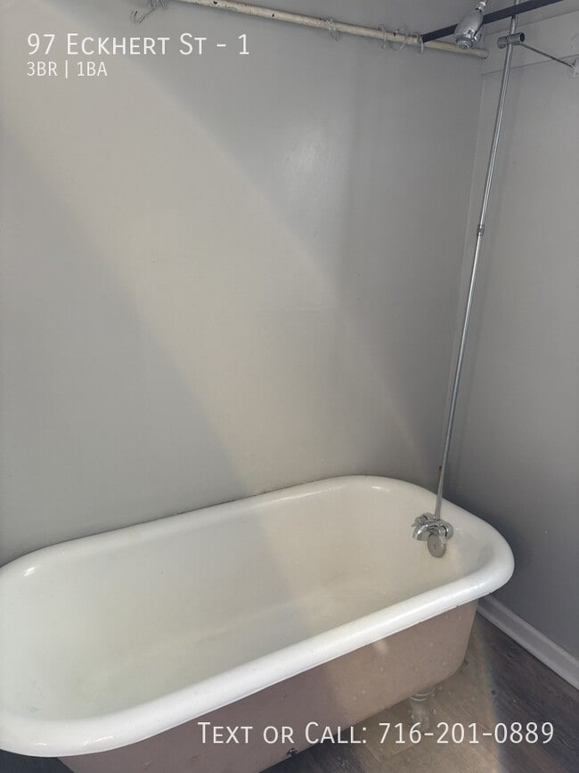 Photo - 97 Eckhert St Unit 1