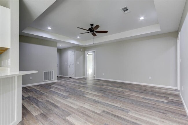 205 Elysian Hills Dr