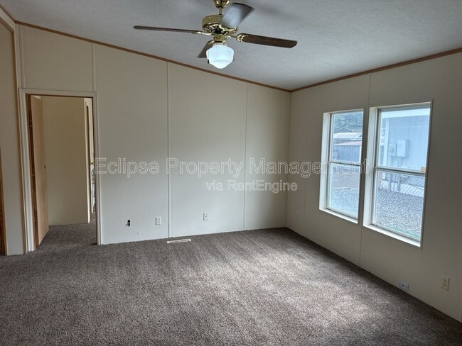 Photo - 187 Honeysuckle Cir