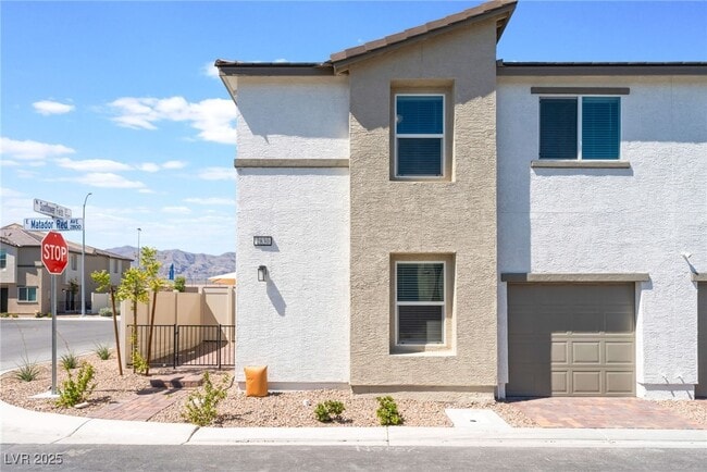 Building Photo - 2830 Matador Red Ave Rental