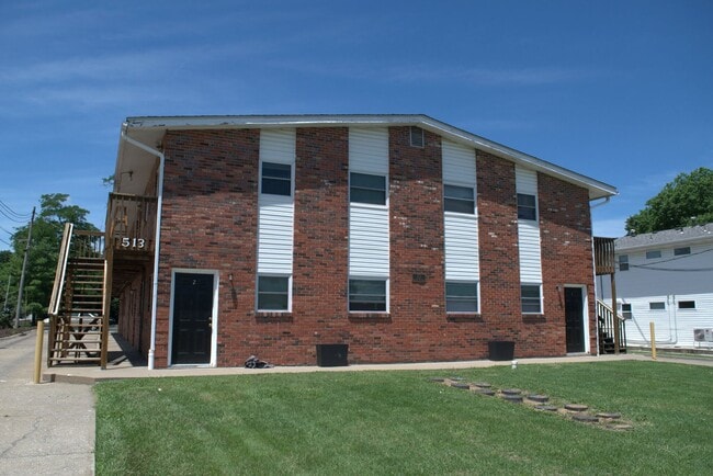 Building Photo - 513 Old Hwy 63 N Unit 3