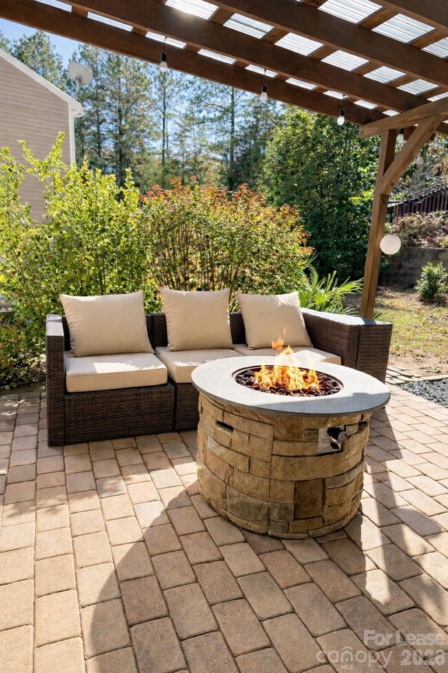 Photo - 16732 Prairie Falcon Ln