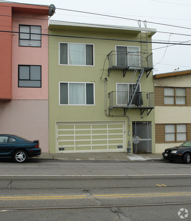 Photo - 3511 Taraval