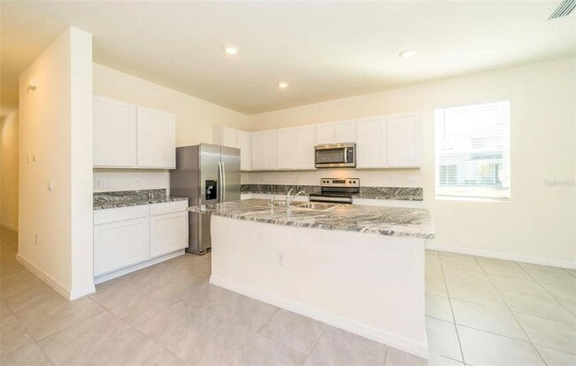 Photo - 1623 Hubbell Rd