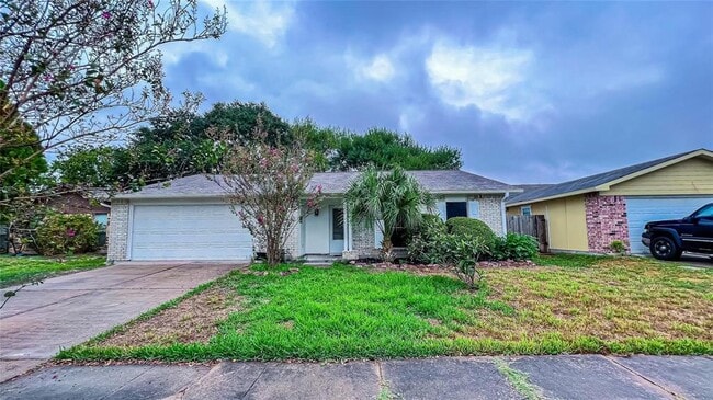 Photo - 16822 Macleish Dr House