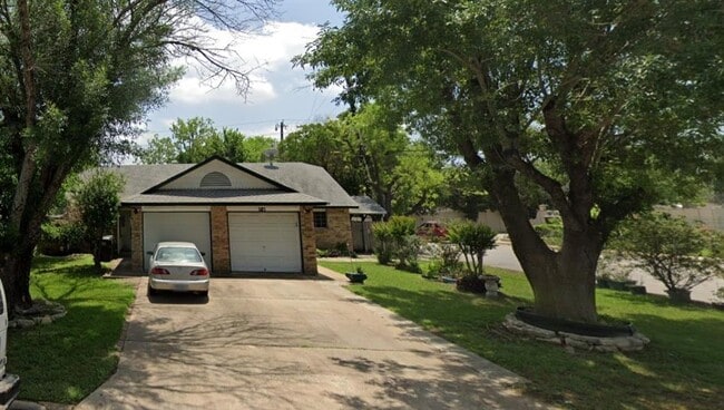 Photo - 501-503 Willowbend Cove