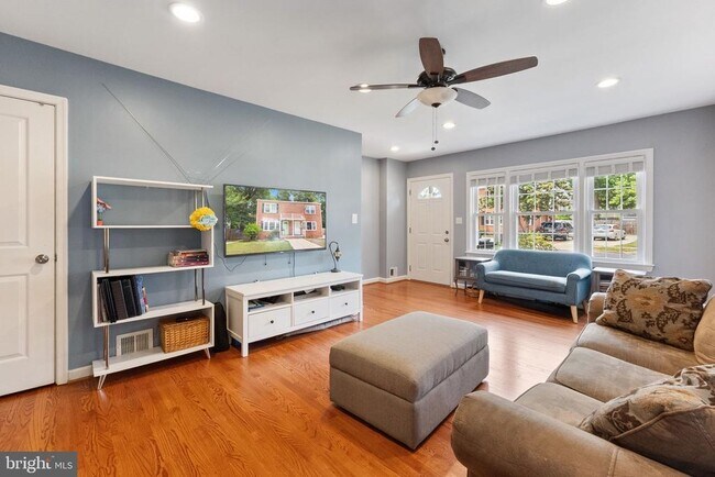 Photo - 1225 S Buchanan St