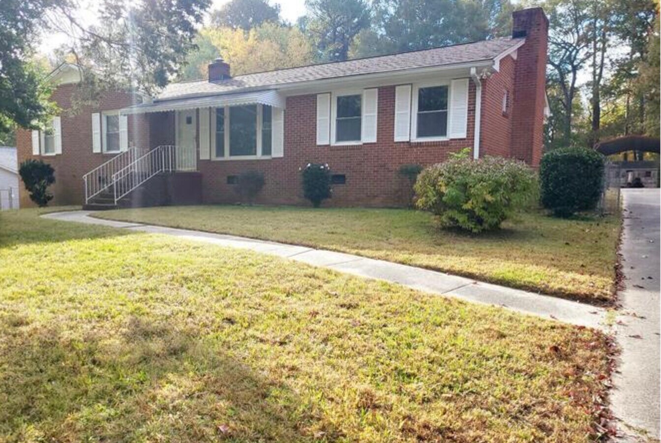 Photo - 106 Oakmont Ave