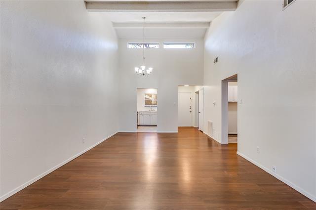 Photo - 2733 St George Pl