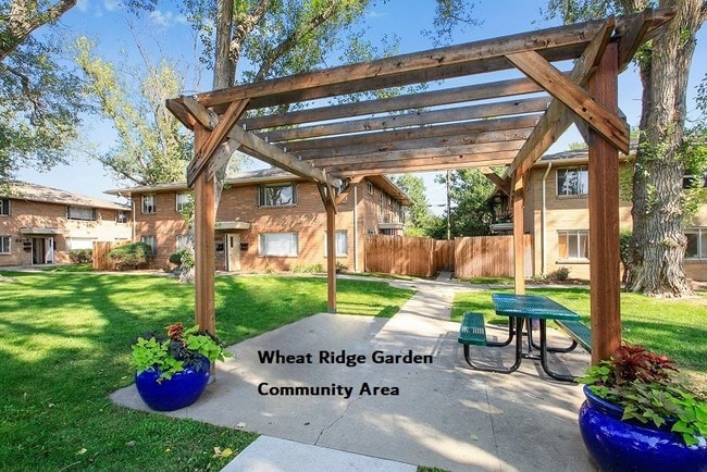 Holiday Gardens