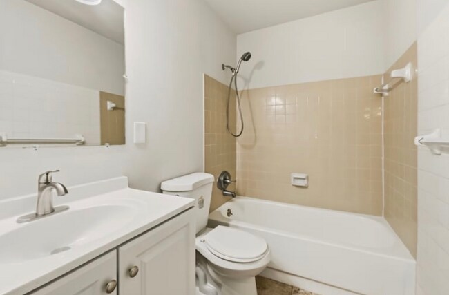 Photo - 48 Deltona Blvd