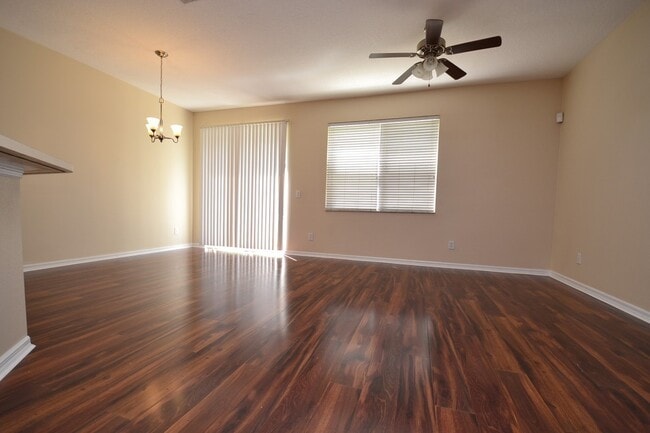 Photo - Conserviation View - 3/2.5 Townhome with Lakeside Pool & Lakeside walking trial - gated community