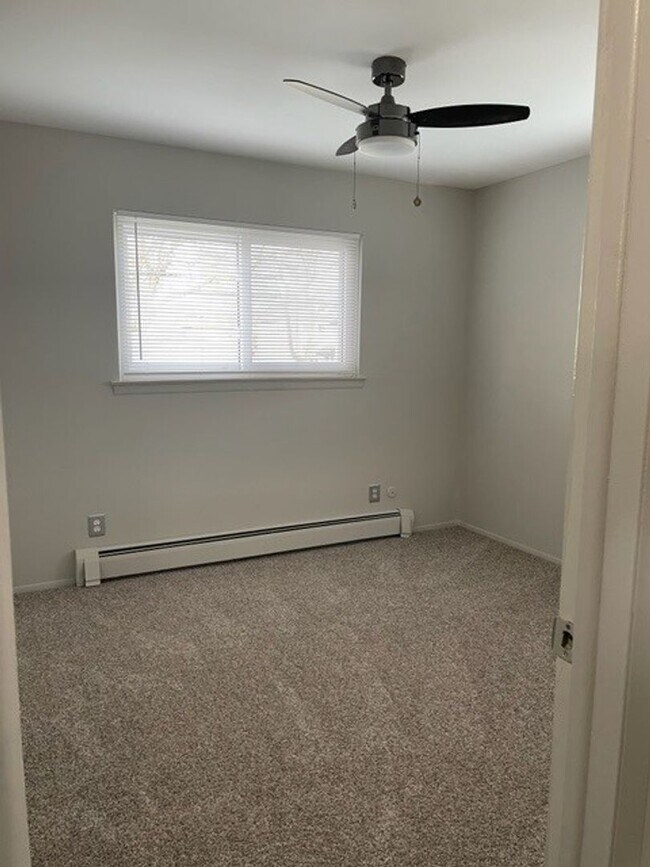 Photo - 333 Marshall Apartments