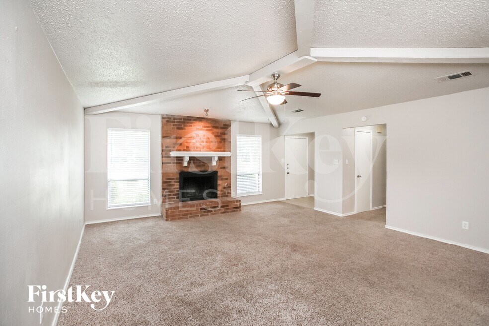 1841 College Pkwy