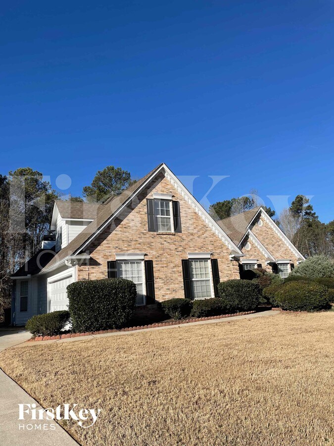 Photo - 143 Danube Tr