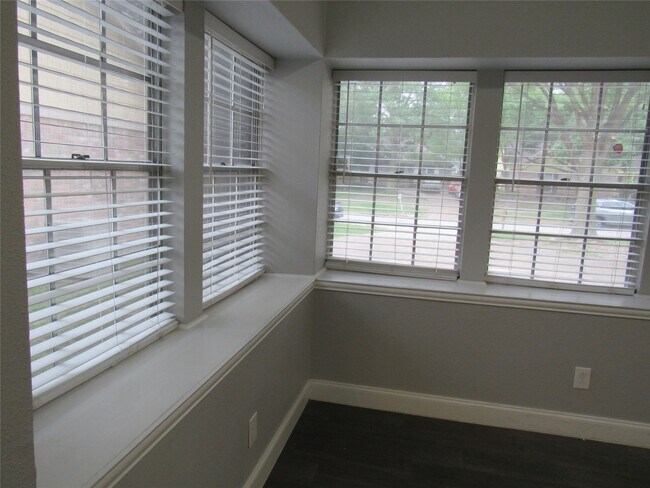 Photo - 22710 Leedstown Ln