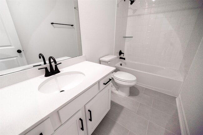 Photo - 5822 Westwood Shr Dr