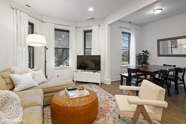 Photo - 1517 N Bell Ave Unit 3