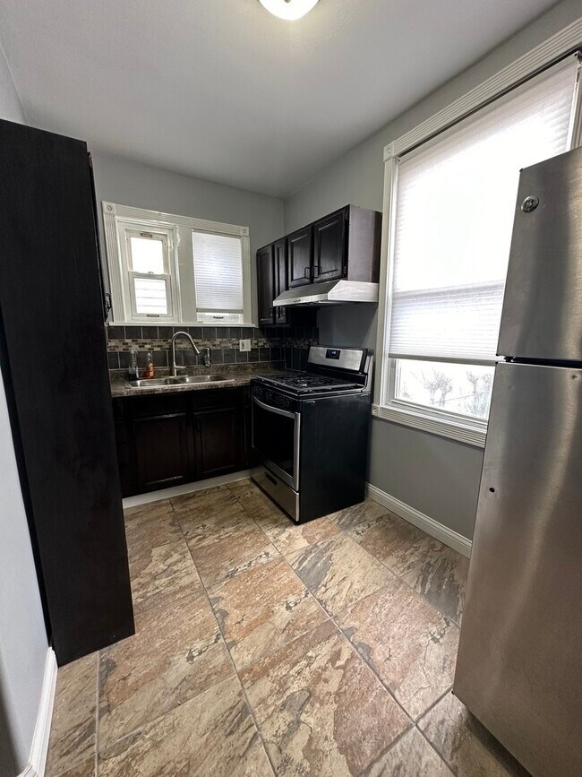 Photo - 6210 S Kilpatrick Ave