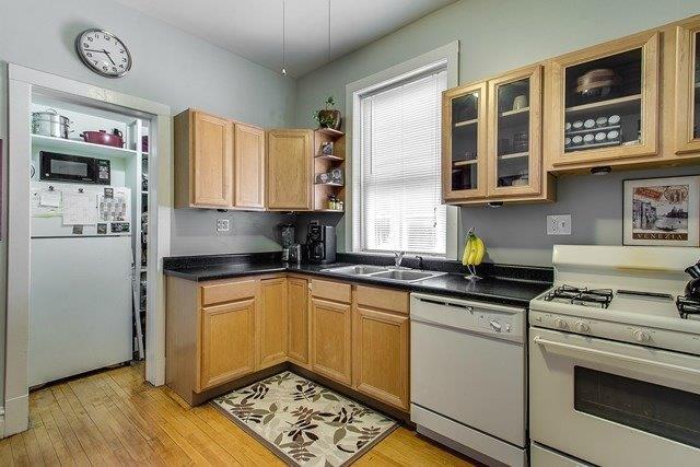 Photo - 4817 N Winchester Ave Unit 2