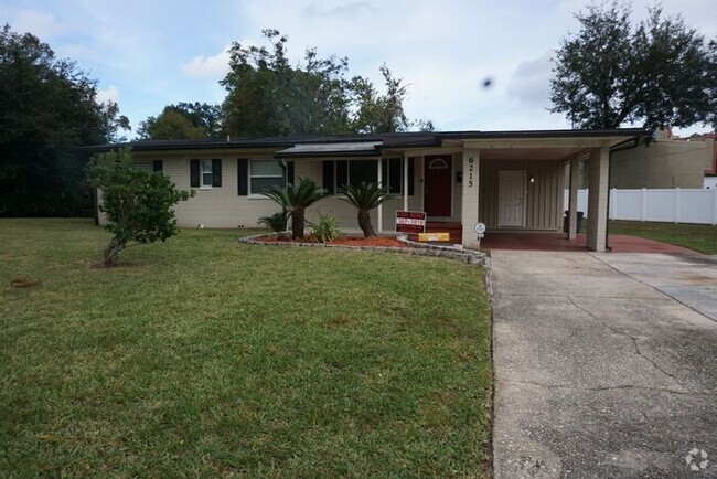 Building Photo - 4/2 Concrete Brick Home off of Blanding Bo...