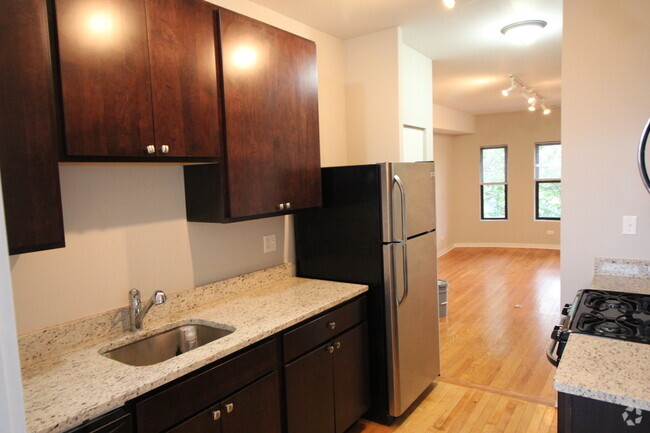 Building Photo - 6449 N Claremont Ave Unit 1 Rental