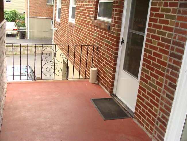 Photo - 269 Lexington St