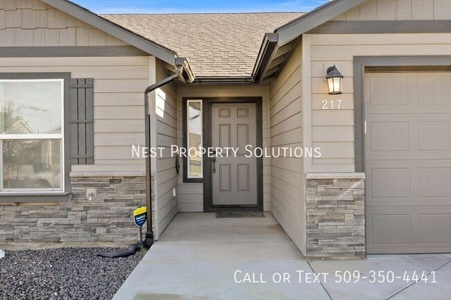 Photo - 217 Royal Palm Dr