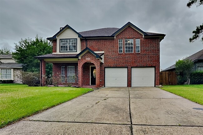 Photo - 2203 Pincher Creek Dr