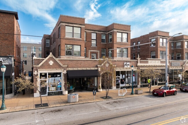 Building Photo - 6273 Delmar Blvd