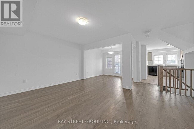 Photo - 79 Bluegill Cres