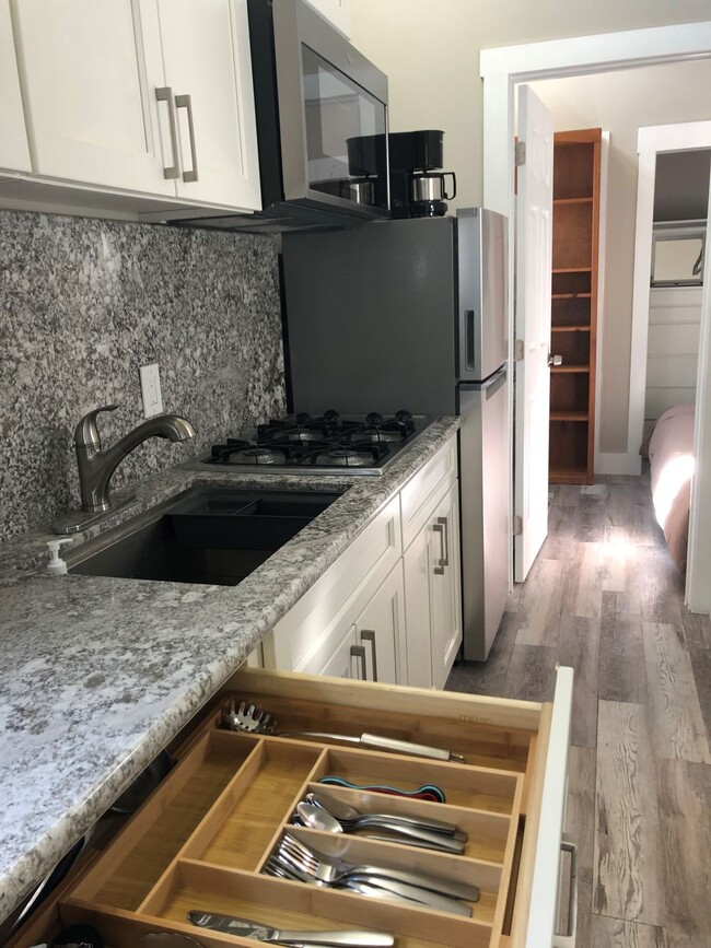 Photo - 1321 Court St Unit 1323