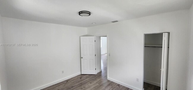 Photo - 842 SW 3rd St Unidad 844