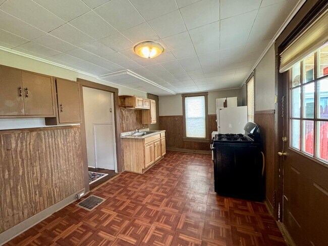 Photo - Two bedroom One bath home for rent. Call today for more information!